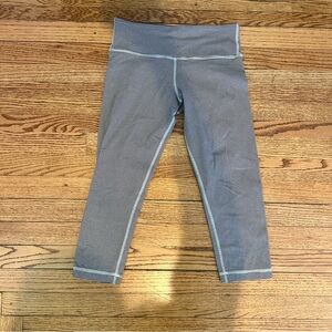 Size 6 cropped Lululemon leggings